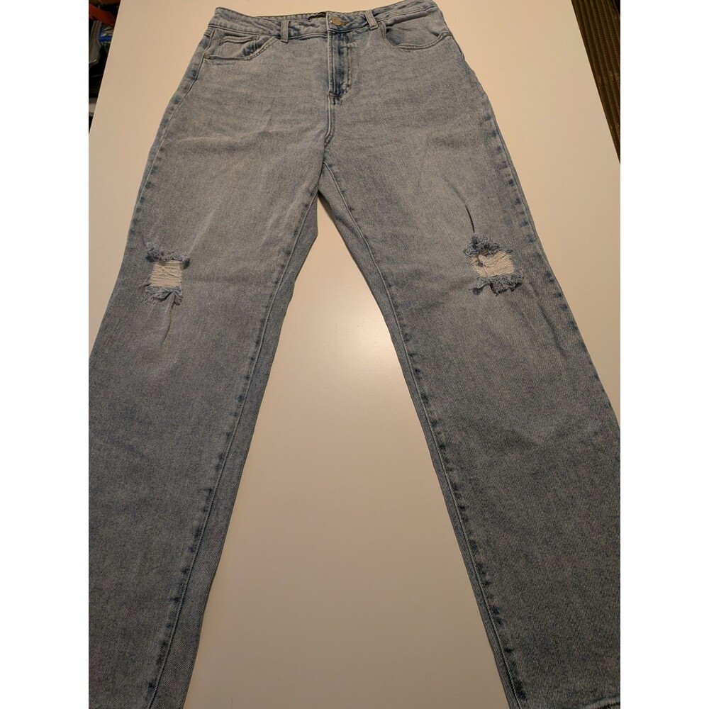 Sincerely Jules Women’s 11/30 Distressed Straight Leg Jeans Light Wash Denim